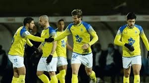 为什么棒球服的竖条纹能在视觉上增加投手给打者的压迫感