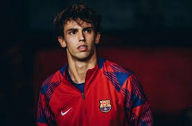 英媒：切尔西正就引进斯特拉斯堡小将巴伦廷-巴尔科进行谈判