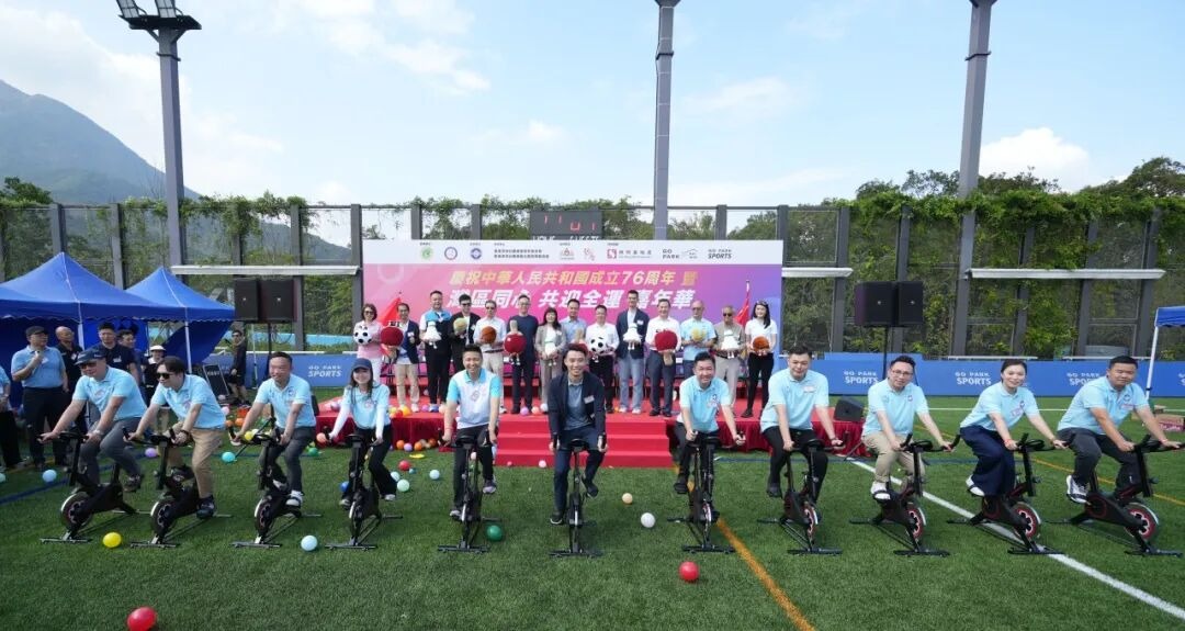 首秀9.7分+传射建功！塞梅尼奥补锋线短板，曼城冲冠更稳了？